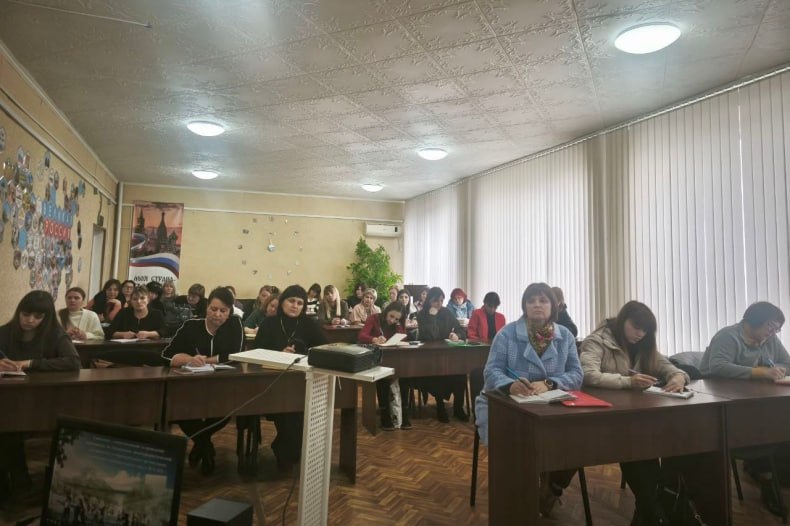 Совещание по вопросам антитеррористической защищённости образовательных организаций прошло в Свердловском муниципальном округе Совещание по вопросам антитеррористической защищённости образовательных организаций прошло в Свердловском муниципальном округе