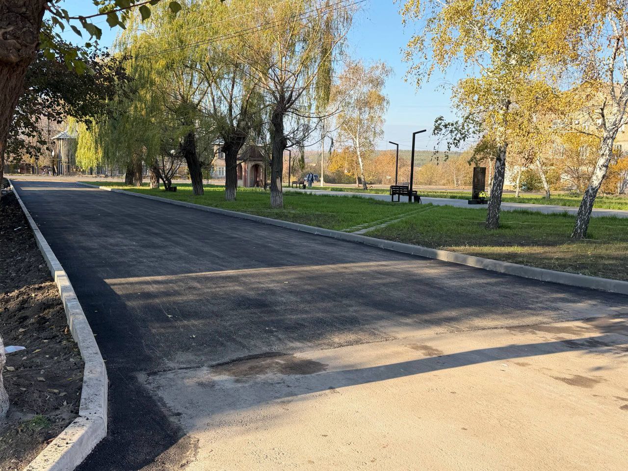 Сергей Колягин: Отмечу, что ранее таким же образом было принято решение об обновлении дорожного полотна у обновлённого Сквера Чернобыльской славы Сергей Колягин: Отмечу, что ранее таким же образом было принято решение об обновлении дорожного полотна у обновлённого Сквера Чернобыльской славы