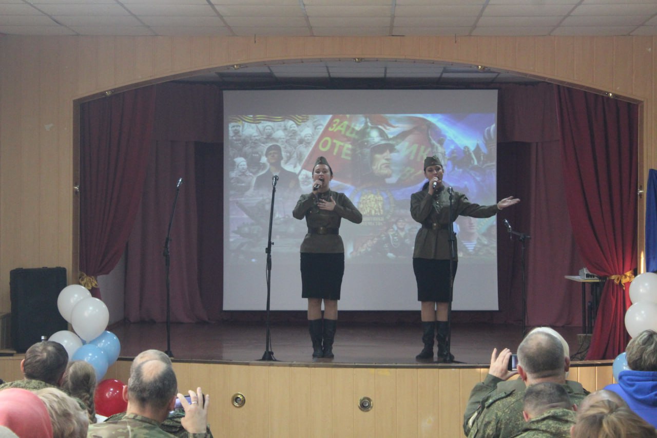 В Желтенском сельском клубе прошла концертная программа, посвящённая Году защитника Отечества В Желтенском сельском клубе прошла концертная программа, посвящённая Году защитника Отечества