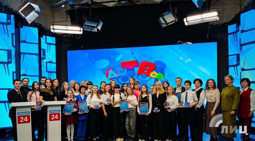 Две воспитанницы Свердловской народной киностудии «Горизонт» стали победительницами Республиканского телевизионного конкурса «ДеТВора» Две воспитанницы Свердловской народной киностудии «Горизонт» стали победительницами Республиканского телевизионного конкурса «ДеТВора»