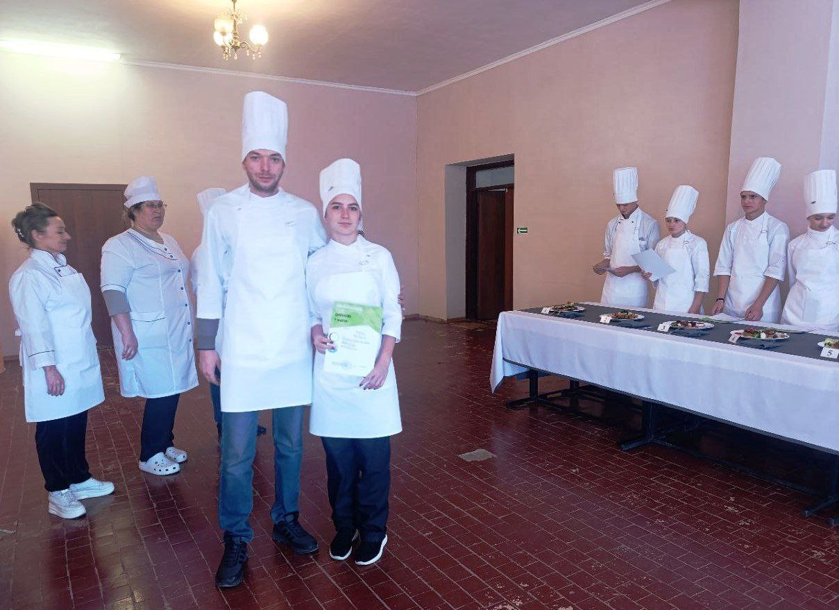 Сергей Колягин: В Первомайском колледже состоялся I этап внутреннего отбора регионального этапа чемпионата профессионального мастерства «Профессионалы» по компетенции «Поварское дело» Сергей Колягин: В Первомайском колледже состоялся I этап внутреннего отбора регионального этапа чемпионата профессионального мастерства «Профессионалы» по компетенции «Поварское дело»