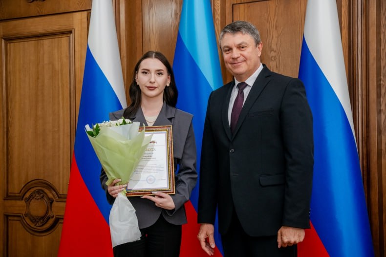 Свердловчане стали победителями республиканского конкурса «Новая Республика – руками молодежи» Свердловчане стали победителями республиканского конкурса «Новая Республика – руками молодежи»