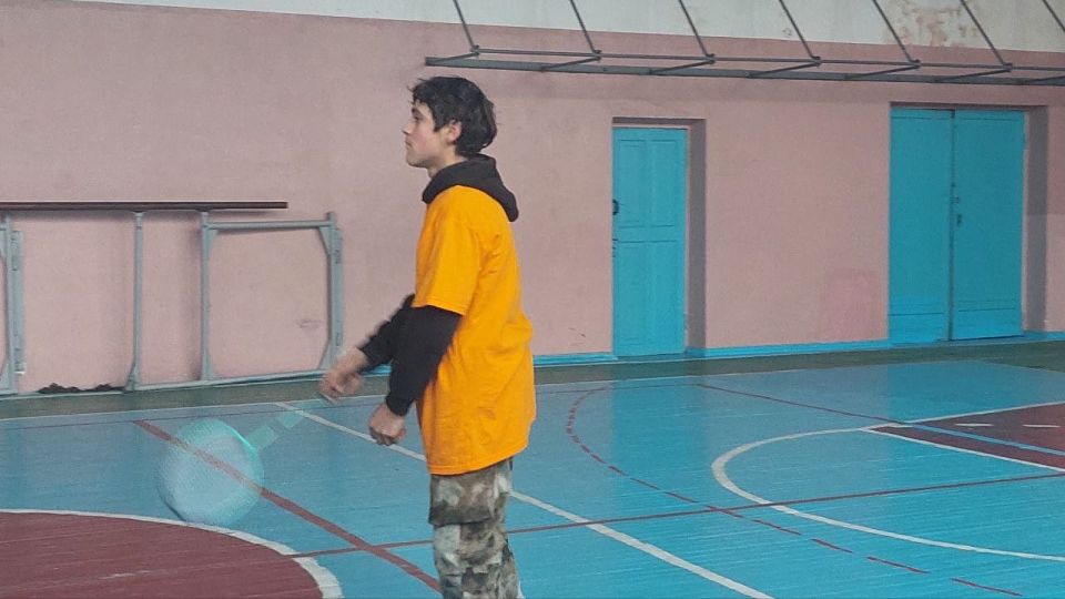 В Лутугинском колледже прошли соревнования по бадминтону В Лутугинском колледже прошли соревнования по бадминтону