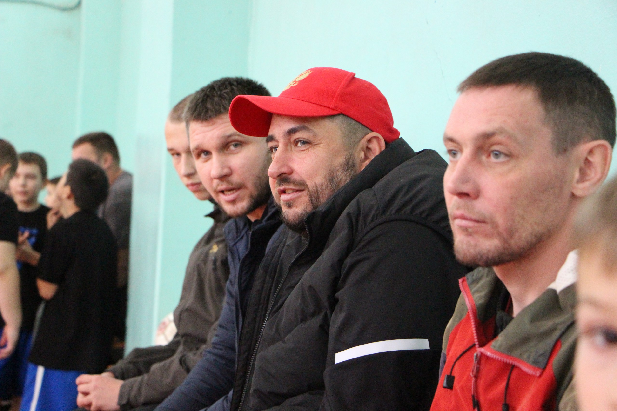 Турнир по футзалу ко Дню флага: юные спортсмены в игре! Турнир по футзалу ко Дню флага: юные спортсмены в игре!