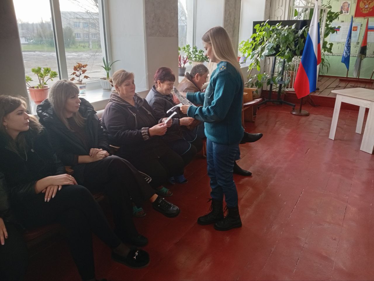 Безопасность прежде всего: Нагольно-Тарасовский ДК в огне знаний! Безопасность прежде всего: Нагольно-Тарасовский ДК в огне знаний!