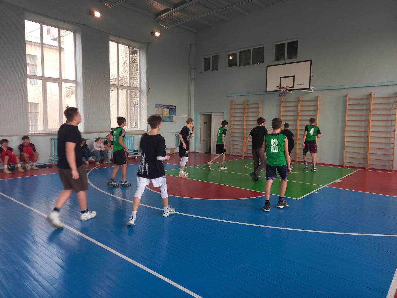 Завершился Муниципальный этап Чемпионата Школьной баскетбольной лиги «КЭС-БАСКЕТ» г. Ровеньки Завершился Муниципальный этап Чемпионата Школьной баскетбольной лиги «КЭС-БАСКЕТ» г. Ровеньки