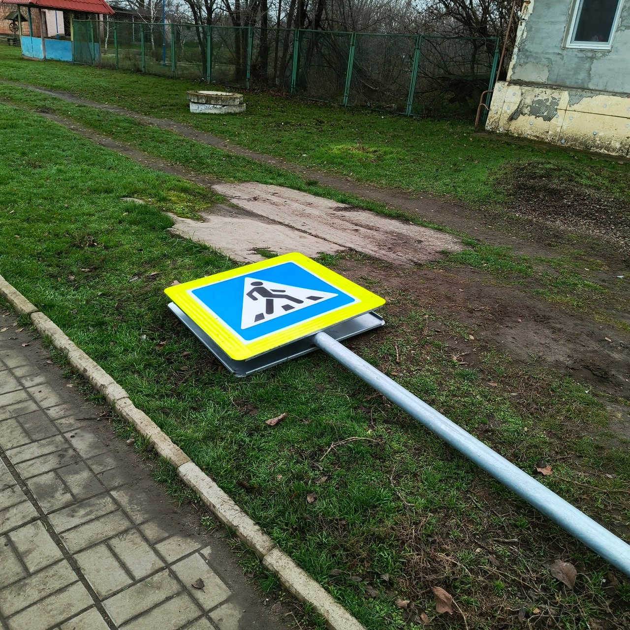 Сергей Крамаренко: Специалисты Луганск Автодор продолжают свою работу по благоустройству дорог и улучшению безопасности на территории округа Сергей Крамаренко: Специалисты Луганск Автодор продолжают свою работу по благоустройству дорог и улучшению безопасности на территории округа