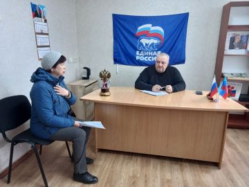 Сегодня, 26 ноября, на личном приёме принял жителей пгт Успенка
