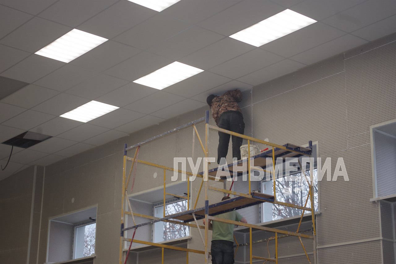 В доме культуры поселка Металлист завершаются ремонтные работы В доме культуры поселка Металлист завершаются ремонтные работы