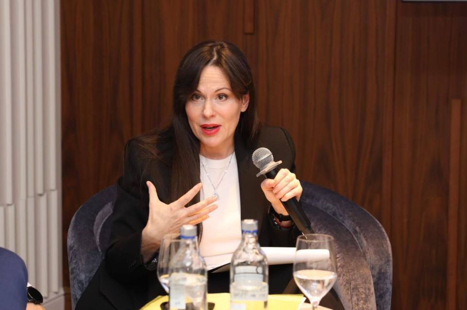 Сегодня в рамках III Докучаевской конференции модерировала секцию об организации гуманитарной помощи для Донбасса и Новороссии, где обсуждали общую стратегию оказания поддержки нашим историческим территориям, анализировали...