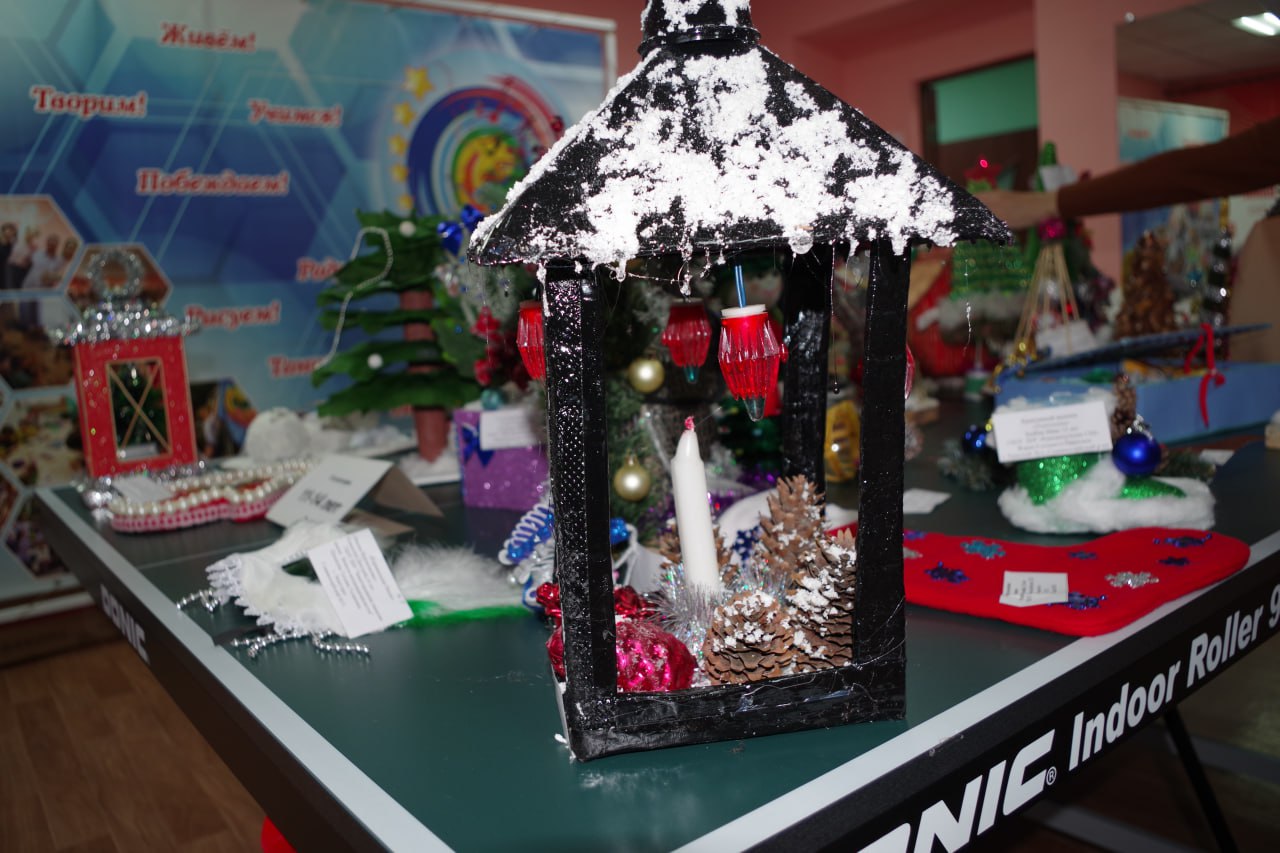 Сергей Крамаренко: В Славяносербском центре детского и юношеского творчества были подведены итоги первого муниципального этапа республиканской выставки-конкурса «Зима — пора чудес» Сергей Крамаренко: В Славяносербском центре детского и юношеского творчества были подведены итоги первого муниципального этапа республиканской выставки-конкурса «Зима — пора чудес»