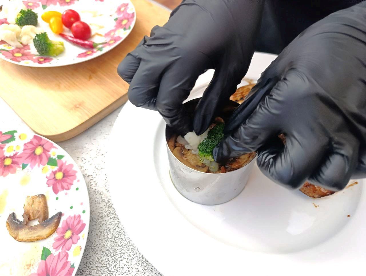 Сергей Колягин: В Первомайском колледже состоялся I этап внутреннего отбора регионального этапа чемпионата профессионального мастерства «Профессионалы» по компетенции «Поварское дело» Сергей Колягин: В Первомайском колледже состоялся I этап внутреннего отбора регионального этапа чемпионата профессионального мастерства «Профессионалы» по компетенции «Поварское дело»