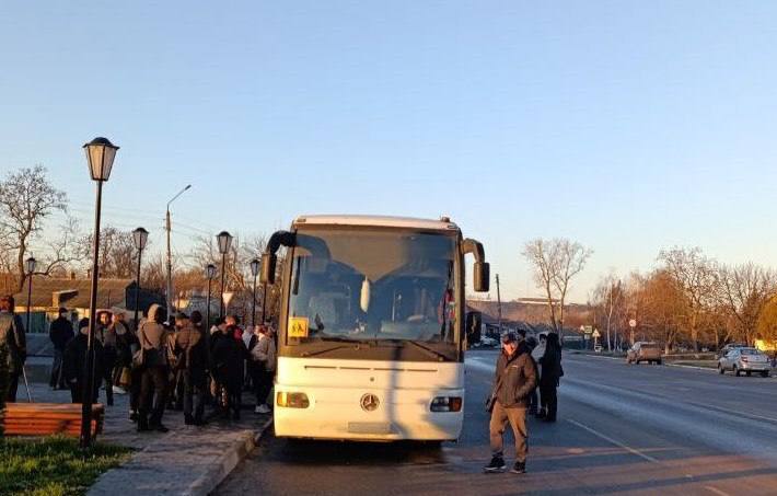 Марина Филиппова: При содействии шеф-региона Тамбовской области сорок детей из Новоайдарского муниципального округа отправились на оздоровление в Центр социальной помощи «Жемчужина леса» Марина Филиппова: При содействии шеф-региона Тамбовской области сорок детей из Новоайдарского муниципального округа отправились на оздоровление в Центр социальной помощи «Жемчужина леса»