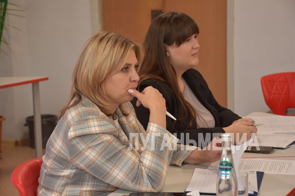 Подходит к завершению второй тематический модуль программы «Герои Луганщины» Подходит к завершению второй тематический модуль программы «Герои Луганщины»