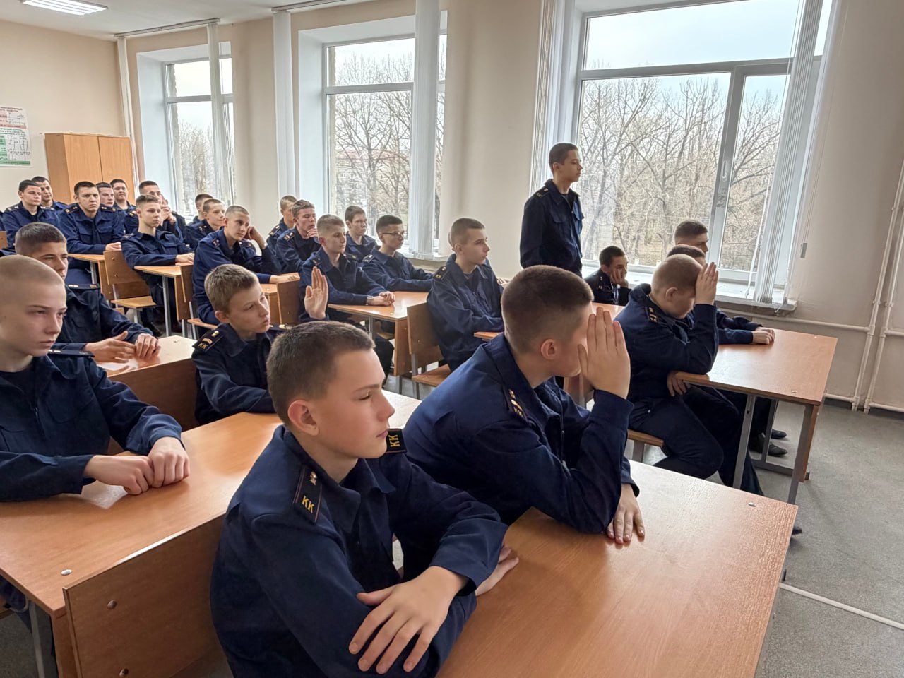 «Предпринимательство: Для кадетов провели урок финансовой грамотности и безопасности «Предпринимательство: Для кадетов провели урок финансовой грамотности и безопасности