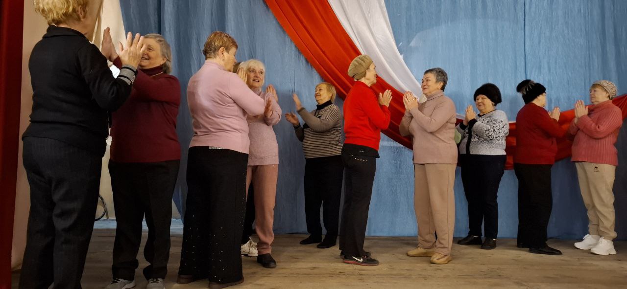 Урок театрального искусства прошёл в Красном Луче для слушателей Университета третьего возраста Урок театрального искусства прошёл в Красном Луче для слушателей Университета третьего возраста