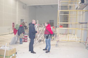 В доме культуры поселка Металлист завершаются ремонтные работы