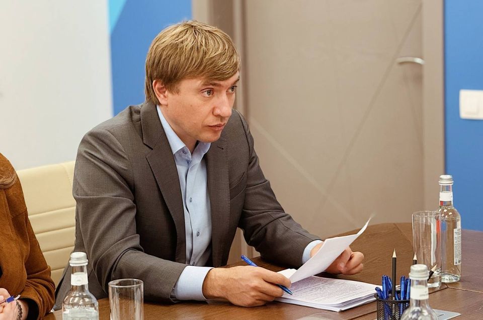Василий Носков: Росмолодежь. Встретились с Григорием Александровичем Гуровым Василий Носков: Росмолодежь. Встретились с Григорием Александровичем Гуровым