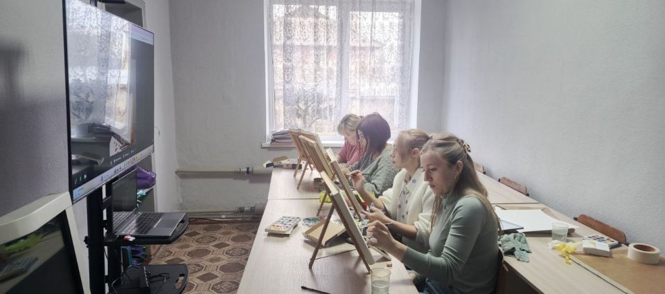 Преподаватели Зоринской ДШИ провели совместный мастер-класс с коллегами из Оренбуржья Преподаватели Зоринской ДШИ провели совместный мастер-класс с коллегами из Оренбуржья