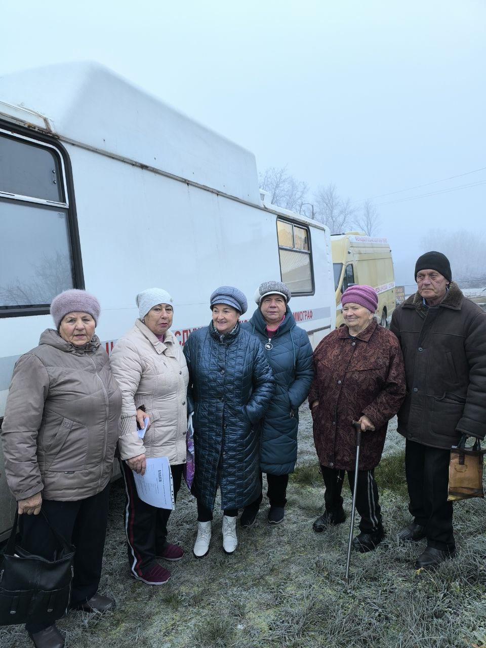 Мобильный медицинский комплекс "Флюмамм" провел выездной медицинский осмотр жителей поселка Замковка, г. Брянки Мобильный медицинский комплекс "Флюмамм" провел выездной медицинский осмотр жителей поселка Замковка, г. Брянки