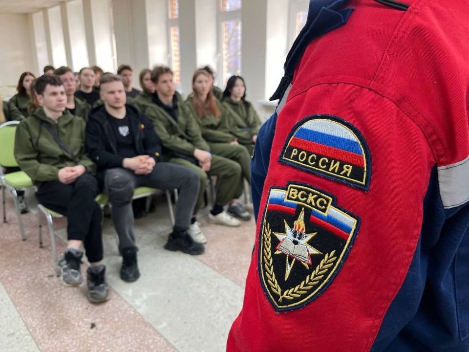 25 ноября на базе ЛГПУ стартовал военнопатриотический фестиваль «Брось вызов»! 25 ноября на базе ЛГПУ стартовал военнопатриотический фестиваль «Брось вызов»!