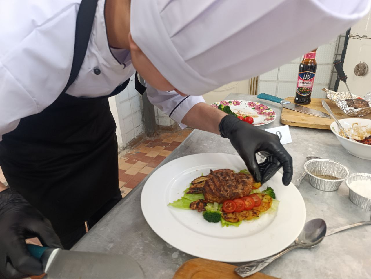 Сергей Колягин: В Первомайском колледже состоялся I этап внутреннего отбора регионального этапа чемпионата профессионального мастерства «Профессионалы» по компетенции «Поварское дело» Сергей Колягин: В Первомайском колледже состоялся I этап внутреннего отбора регионального этапа чемпионата профессионального мастерства «Профессионалы» по компетенции «Поварское дело»