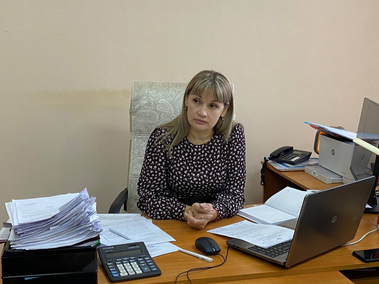 Заместитель главы Администрации Антрацитовского округа, председатель комиссии по делам несовершеннолетних Наталья Шаталова совместно с директорами спортивных учреждений округа провела совещание по вопросам организации и... Заместитель главы Администрации Антрацитовского округа, председатель комиссии по делам несовершеннолетних Наталья Шаталова совместно с директорами спортивных учреждений округа провела совещание по вопросам организации и...