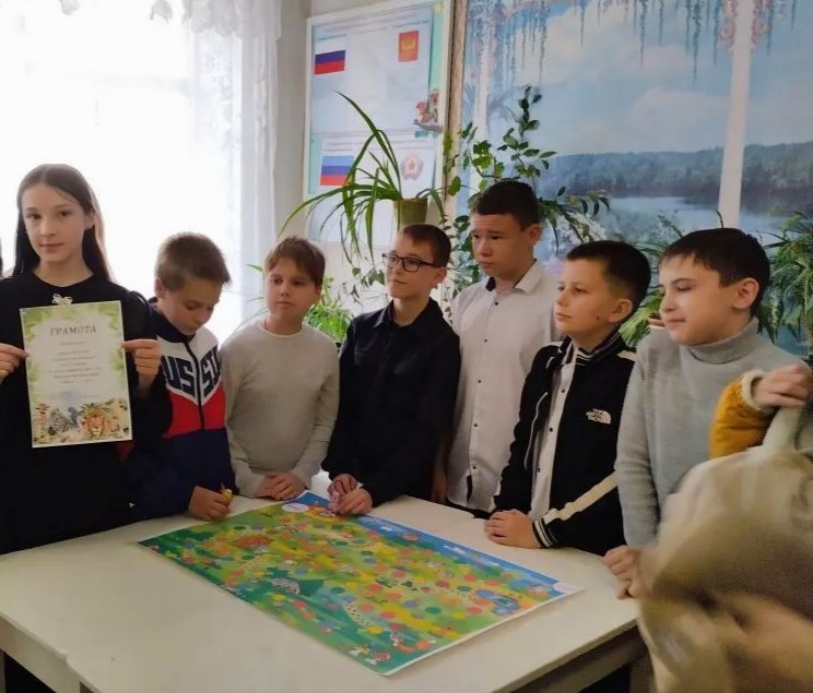 Сегодня в Ровеньковском детском экологическом центре царила атмосфера познания и добра! Сегодня в Ровеньковском детском экологическом центре царила атмосфера познания и добра!