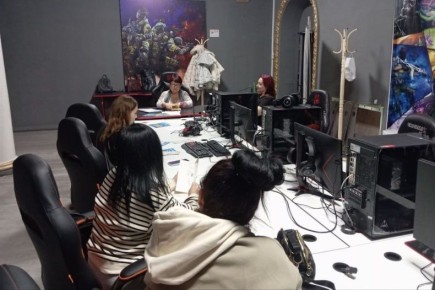 Женсовет Свердловска провёл мероприятие для женщин среднего возраста