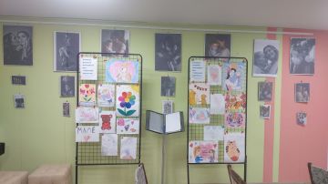 Ну вот, наша маленькая выставка готова) у каждого рисунка присвоен свой порядковый хаотичный номер!)) Ждем жюри!)))