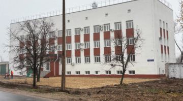 Строители завершают восстановление стоматологической поликлиники в Северодонецке