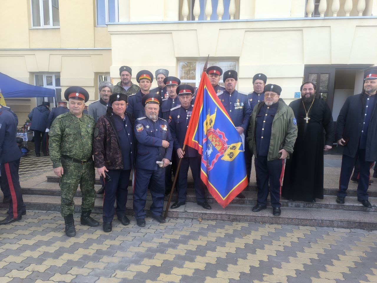 22 ноября Луганщина отметила знаковое событие: Луганский казачий округ официально присоединился к Всевеликому войску Донскому 22 ноября Луганщина отметила знаковое событие: Луганский казачий округ официально присоединился к Всевеликому войску Донскому
