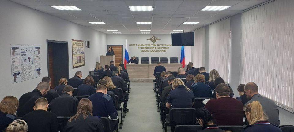 Снижение аварийности в ЛНР: лекция ГИБДД для сотрудников