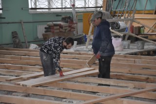 В рамках федерального проекта «Успех каждого ребенка» ведутся ремонтные работы в спортзале Краснолучского учебно-воспитательного комплекса №4 «Надежда» В рамках федерального проекта «Успех каждого ребенка» ведутся ремонтные работы в спортзале Краснолучского учебно-воспитательного комплекса №4 «Надежда»