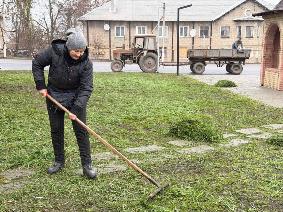 Сергей Колягин: В этом году Сквер Чернобыльской славы и прилегающая территория заметно преобразились Сергей Колягин: В этом году Сквер Чернобыльской славы и прилегающая территория заметно преобразились