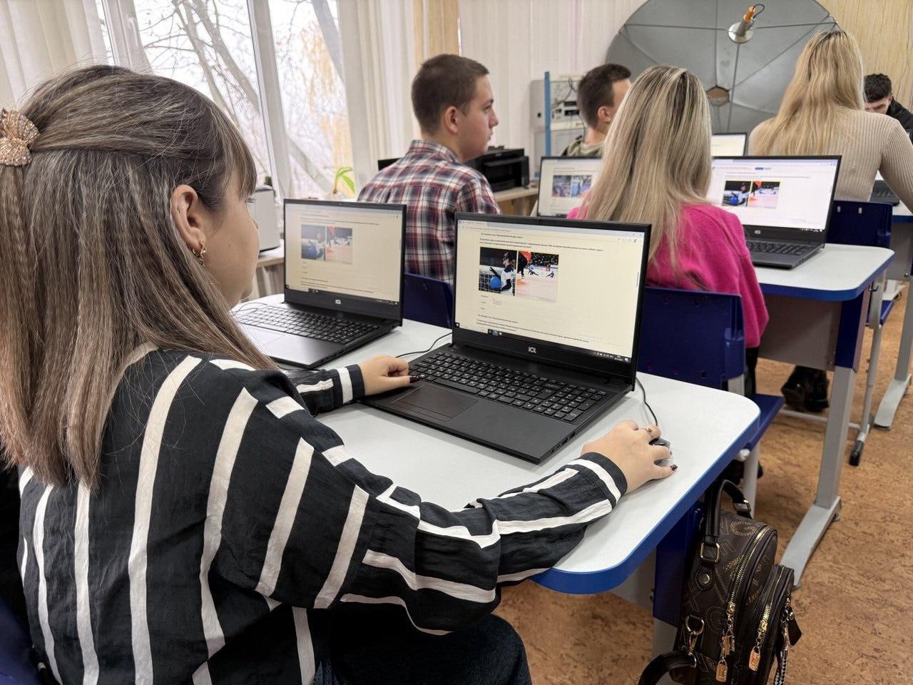 Студенты Стахановского колледжа ЛГПУ приняли участие в онлайн-олимпиаде «Инклюзивное мышление в профессии» Студенты Стахановского колледжа ЛГПУ приняли участие в онлайн-олимпиаде «Инклюзивное мышление в профессии»