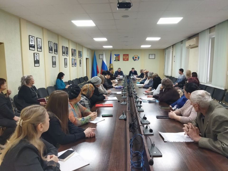 Сегодня в Ровеньках состоялся важный выездной приём, организованный Управлением Министерства юстиции Российской Федерации по Луганской Народной Республики Сегодня в Ровеньках состоялся важный выездной приём, организованный Управлением Министерства юстиции Российской Федерации по Луганской Народной Республики