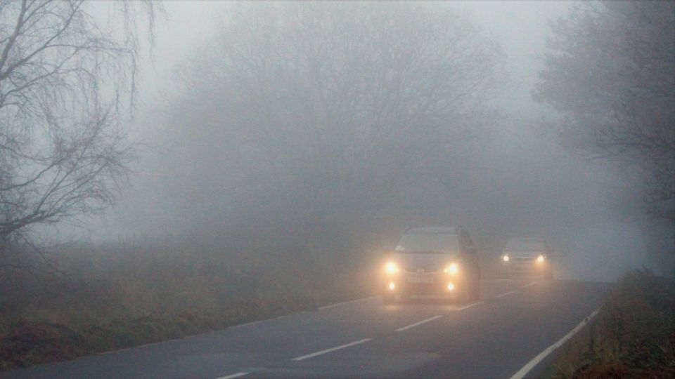 Туман – не время для спешки! Чтобы максимально обезопасить себя во время тумана необходимо соблюдать следующие правила: