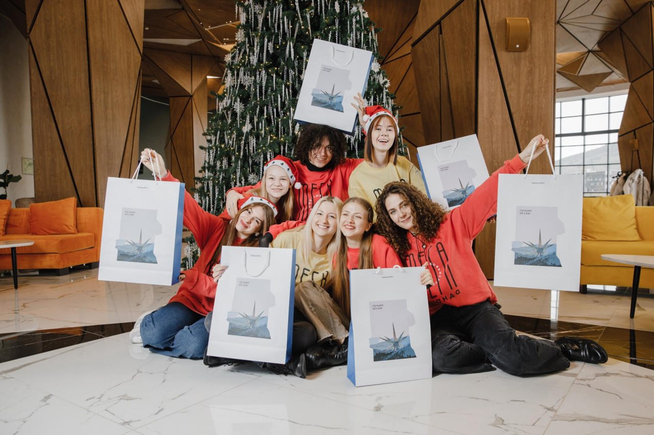 Стань частью Волонтёрского корпуса «Главной морской ёлки страны» Стань частью Волонтёрского корпуса «Главной морской ёлки страны»