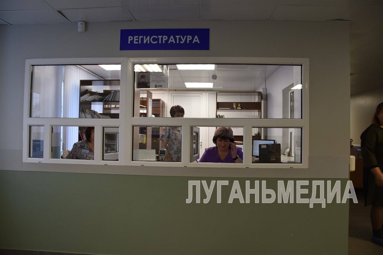 Новая бригада Тюменских специалистов приступила к работе в Краснодонской ЦГМБ Новая бригада Тюменских специалистов приступила к работе в Краснодонской ЦГМБ