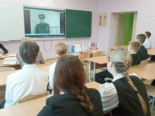 Проблема подростковой преступности на сегодняшний день остается достаточно актуальной, так как, к сожалению, не каждый подросток осознает о совершаемых им противоправных поступках Проблема подростковой преступности на сегодняшний день остается достаточно актуальной, так как, к сожалению, не каждый подросток осознает о совершаемых им противоправных поступках