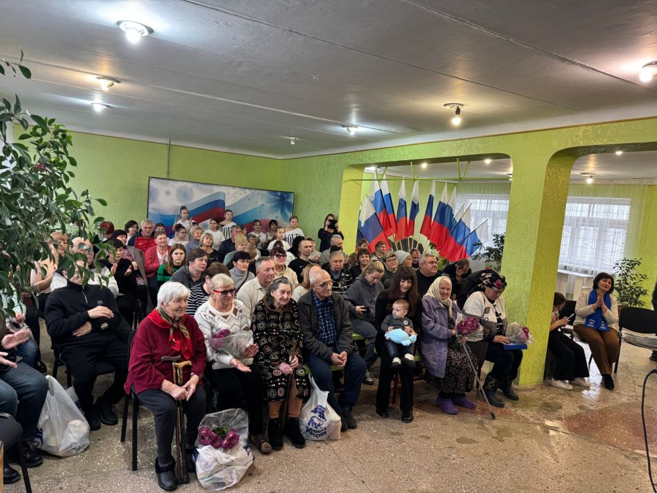 В Доме культуры им. Ленина пгт Новодарьевка состоялся замечательный праздник — День улицы Вокзальная В Доме культуры им. Ленина пгт Новодарьевка состоялся замечательный праздник — День улицы Вокзальная