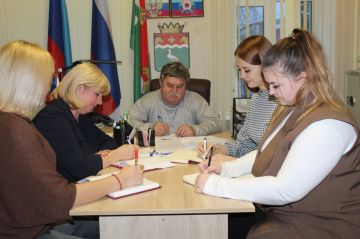 В рамках мероприятий, приуроченных к Международному дню борьбы с коррупцией, для повышения эффективности антикоррупционного просвещения, муниципальные служащие администрации Беловодского муниципального округа приняли участие...