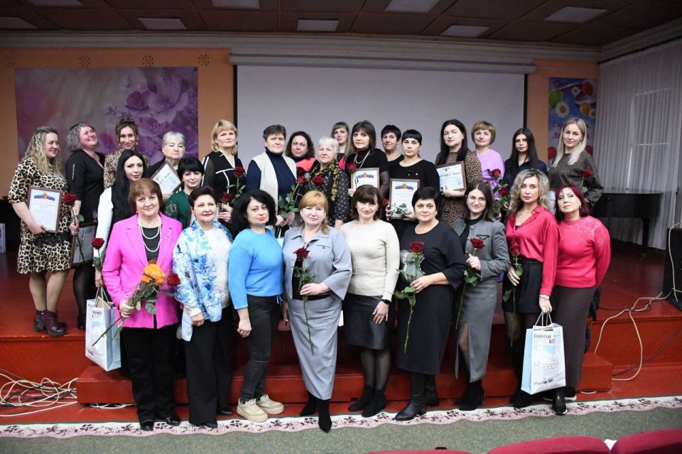 Сергей Колягин: В мире нет слова дороже и ближе, чем "мама" Сергей Колягин: В мире нет слова дороже и ближе, чем "мама"