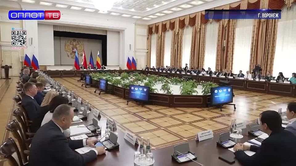 Шесть соглашений о сотрудничестве подписали регионы Содружеств «Донбасс»