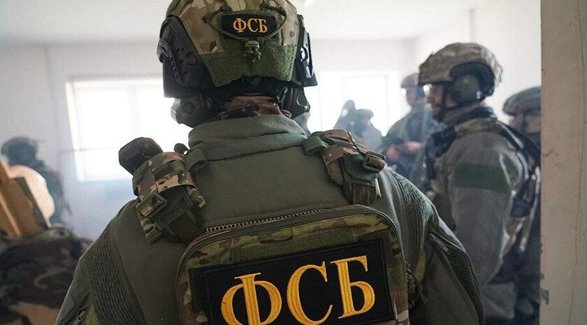 ФСБ задержала жителя Свердловска за передачу Киеву сведений об Армии России