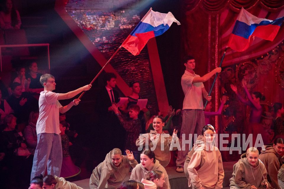 Отделение культуры колледжа Академии Матусовского празднует свое 60-летие Отделение культуры колледжа Академии Матусовского празднует свое 60-летие