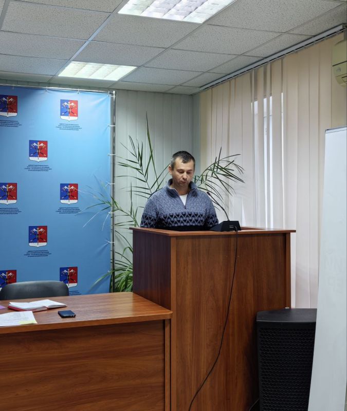 27.11.2025г. в Станице Луганской было проведено XLI заседание сессии I созыва Совета депутатов Станично-Луганского МО ЛНР 27.11.2025г. в Станице Луганской было проведено XLI заседание сессии I созыва Совета депутатов Станично-Луганского МО ЛНР