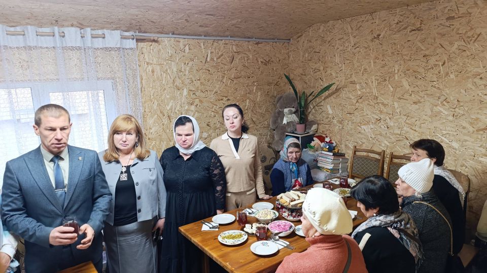 В Свято-Николаевском храме города Первомайска состоялась панихида по павшим героям Отечества, участникам СВО В Свято-Николаевском храме города Первомайска состоялась панихида по павшим героям Отечества, участникам СВО