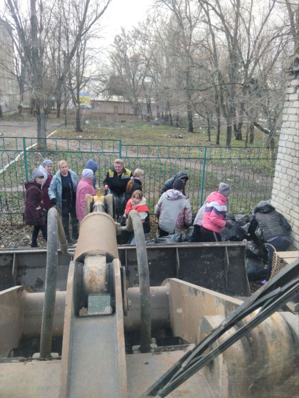 Чистота и порядок в нашем городском округе – забота общих усилий! Чистота и порядок в нашем городском округе – забота общих усилий!